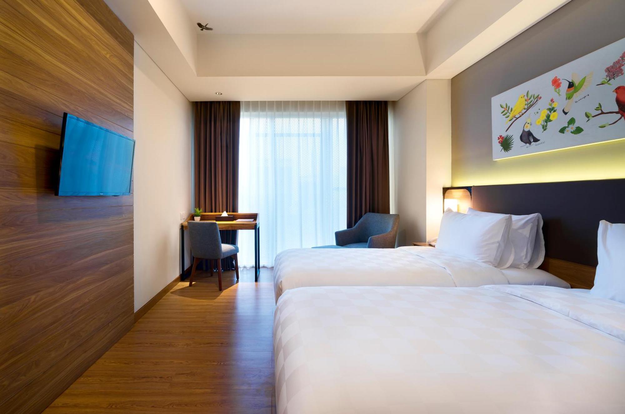 Hotel Aviary Bintaro Serpong Esterno foto