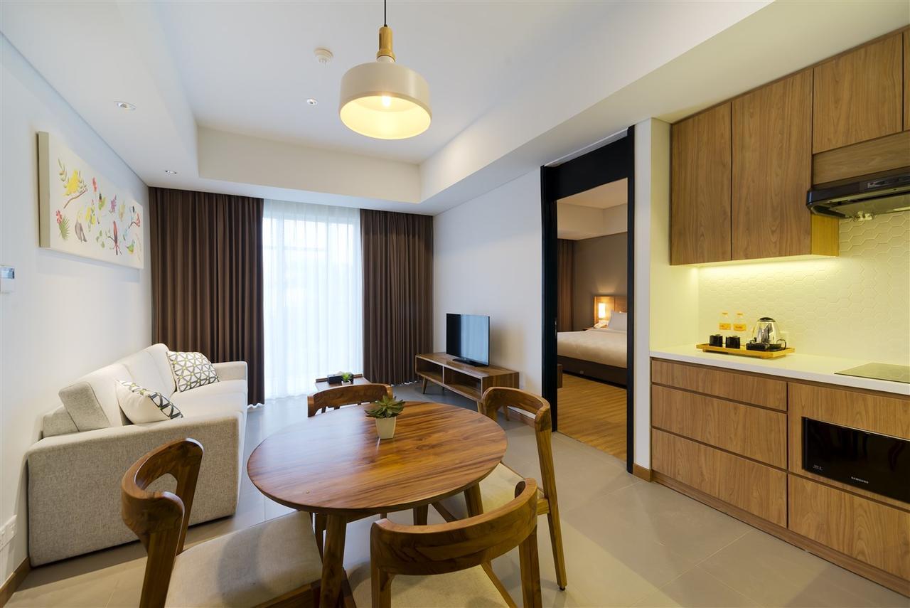 Hotel Aviary Bintaro Serpong Esterno foto