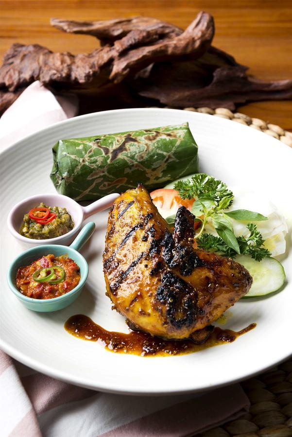 Hotel Aviary Bintaro Serpong Esterno foto