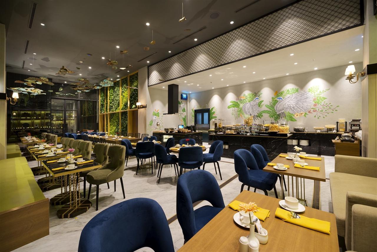 Hotel Aviary Bintaro Serpong Esterno foto